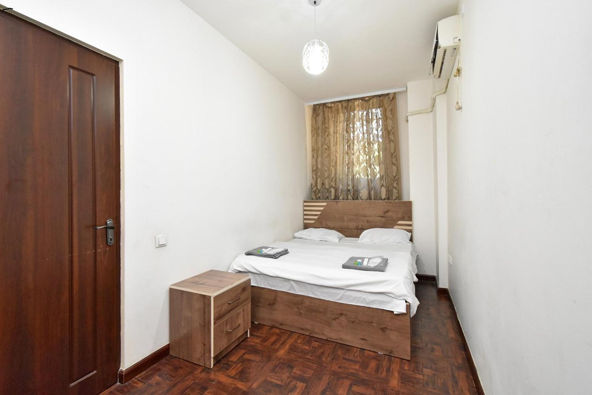 A&S Hotel Erévan Extérieur photo